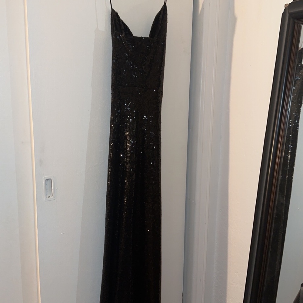 WINSDOR DRESS. Delilah Formal Sequin High Slit Dress - BLACK size large